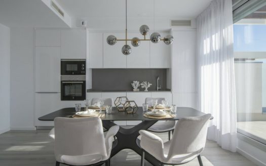 Apartamento de 3 dormitorios en Cancelada