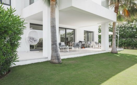 6 bedrooms Villa in Nueva Andalucia