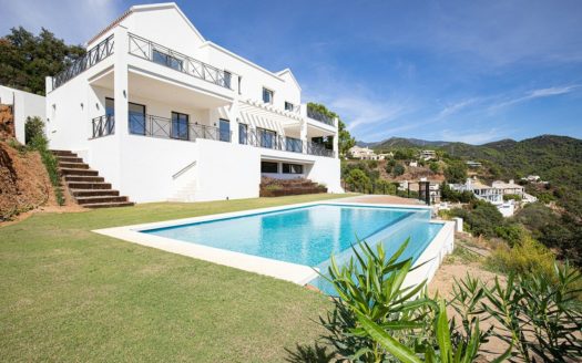 Villa de 4 dormitorios en Benahavis