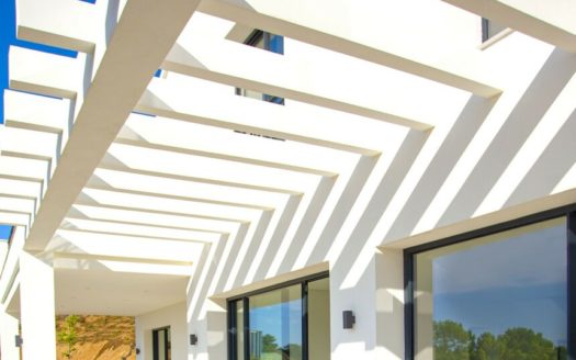 Villa de 4 dormitorios en Benahavis