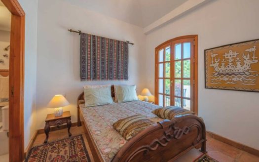 Villa de 4 dormitorios en Benahavis