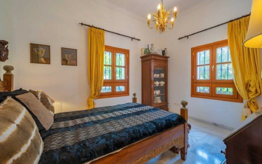 Villa de 4 dormitorios en Benahavis