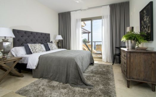 Apartamento de 3 dormitorios en Benahavis
