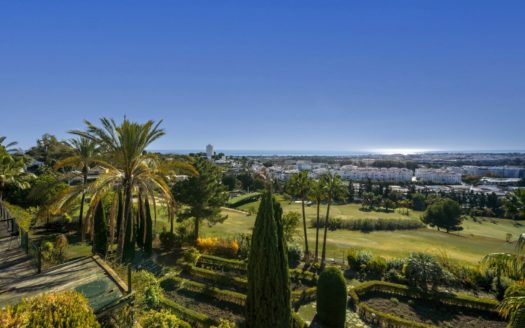 2 bedrooms Apartment in Nueva Andalucia