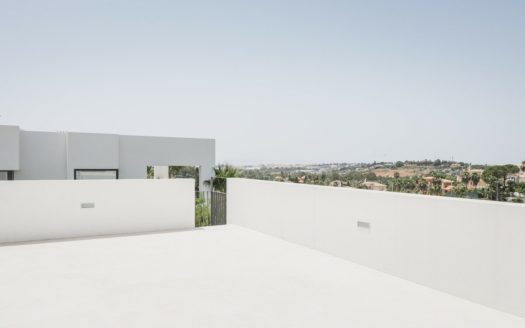 Villa de 6 dormitorios en Nueva Andalucia
