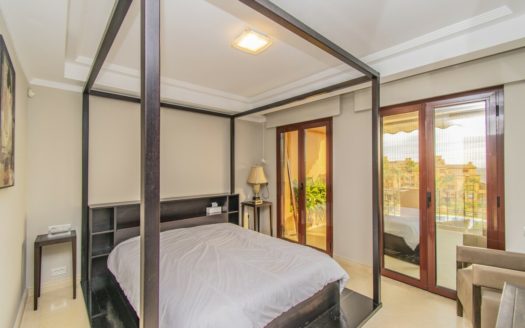 3 bedrooms Apartment in Nueva Milla de Oro