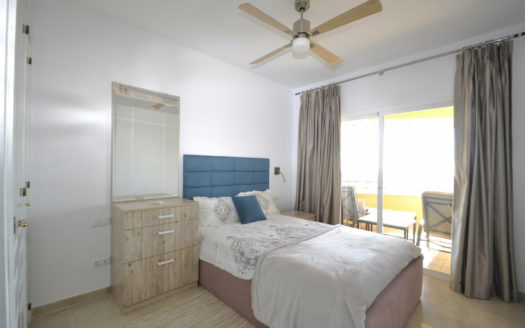 Apartamento de 2 dormitorios en Elviria Hills