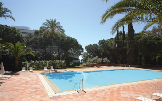 Apartamento de 5 dormitorios en Don Gonzalo