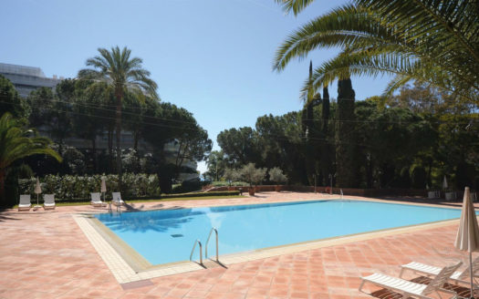 Apartamento de 5 dormitorios en Don Gonzalo