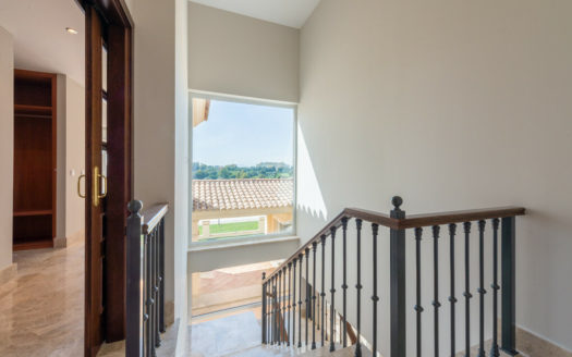 Villa de 5 dormitorios en Santa Clara Golf