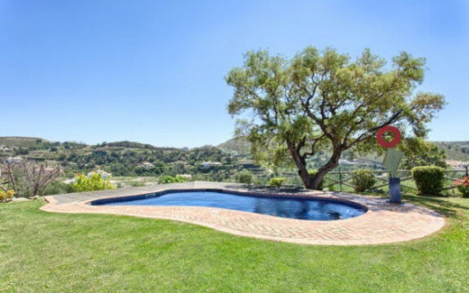 Villa de 4 dormitorios en  Benahavis
