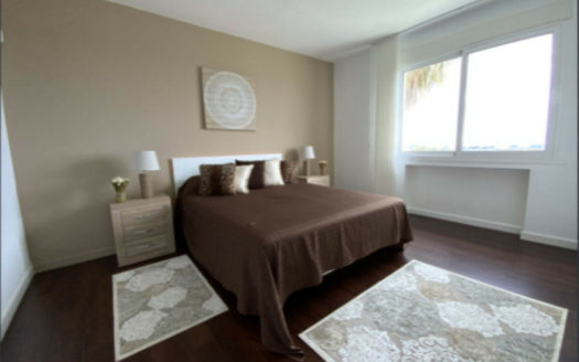 Villa de 4 dormitorios en Benahavis