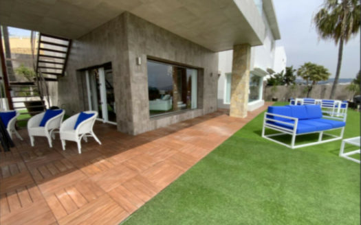 Villa de 4 dormitorios en Benahavis