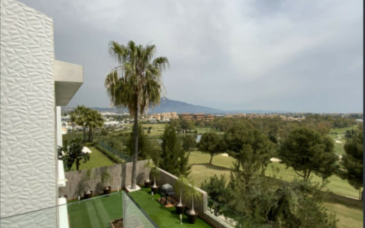 Villa de 4 dormitorios en Benahavis