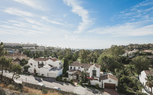 Apartamento de 2 dormitorios en Benahavis