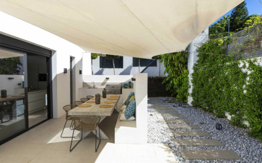 Villa de 5 dormitorios en Benahavis