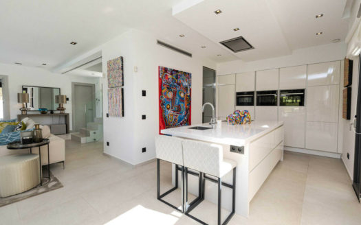 Villa de 5 dormitorios en Benahavis