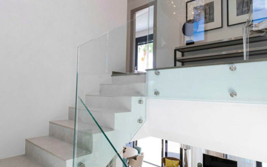 Villa de 5 dormitorios en Benahavis