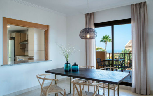 2 bedrooms Apartment in Benahavis