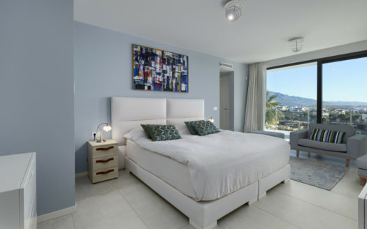4 bedrooms Villa in Benahavis