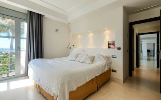 5 bedrooms Villa in Benahavis