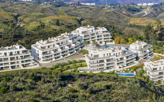 Apartamento de 4 dormitorios en  Mijas