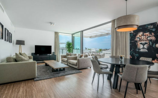 3 bedrooms Apartment in Benahavis