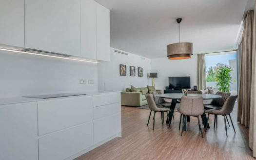 3 bedrooms Apartment in Benahavis