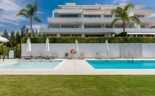 3 bedrooms Apartment in Benahavis