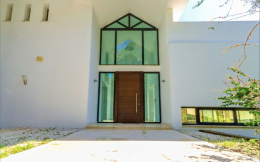 6 bedrooms Villa in Benahavis