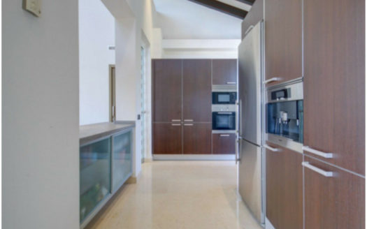 3 bedrooms Apartment in Benahavis