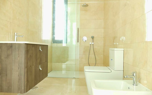 Villa de 5 dormitorios en  Benahavis