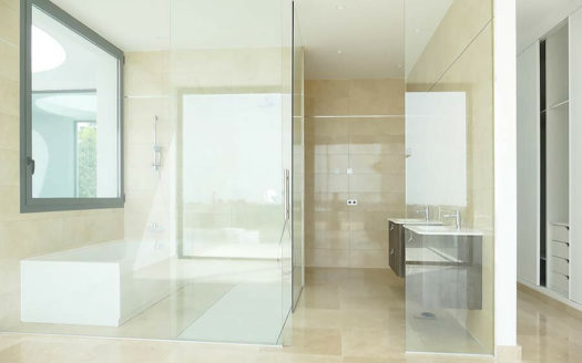 Villa de 5 dormitorios en  Benahavis