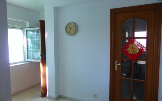 Villa de 6 dormitorios en Nueva Andalucia