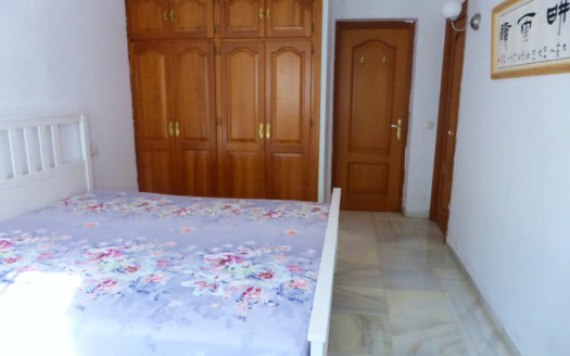 Villa de 6 dormitorios en Nueva Andalucia