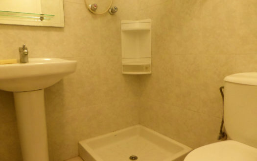 Villa de 6 dormitorios en Nueva Andalucia