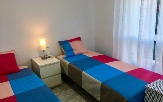 Apartamento de 2 dormitorios en Nueva Andalucia