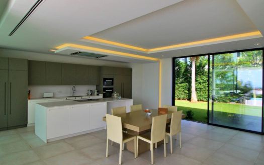 5 bedrooms Villa in Benahavis