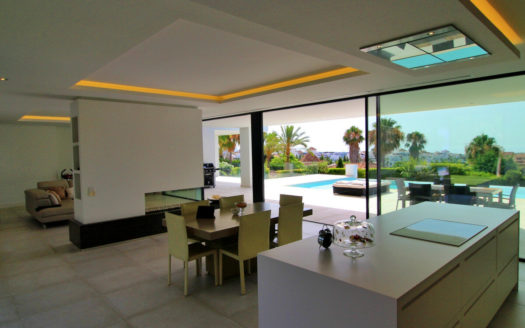 5 bedrooms Villa in Benahavis