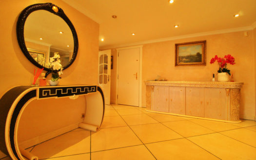 Ático de 4 dormitorios en Nueva Andalucia