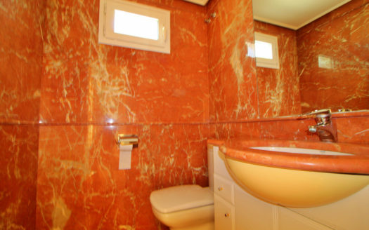 Ático de 4 dormitorios en Nueva Andalucia