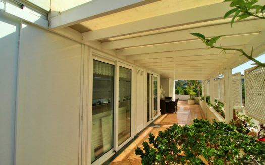 Ático de 4 dormitorios en Nueva Andalucia