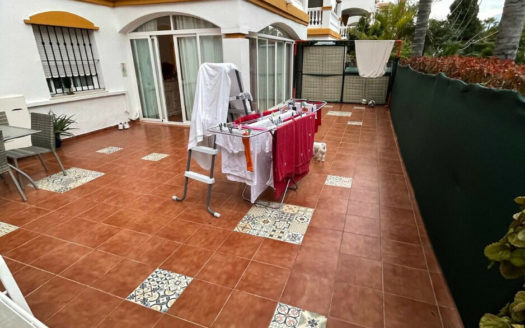 Apartamento de 2 dormitorios en Nueva Andalucia