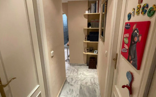 Apartamento de 2 dormitorios en Nueva Andalucia