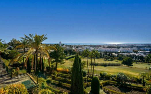 Apartamento de 2 dormitorios en Nueva Andalucia