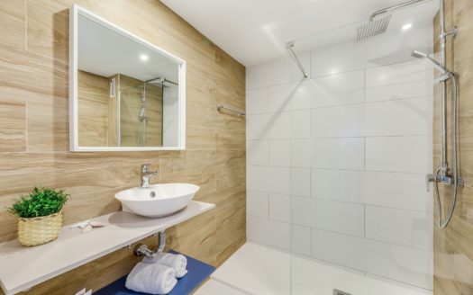 Apartamento de 2 dormitorios en Jardines del Puerto