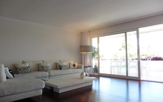 Apartamento de 4 dormitorios en Los Granados Golf