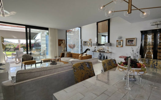 Villa de 5 dormitorios en Calahonda