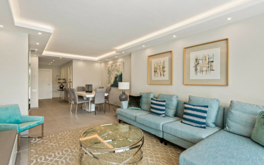 Apartamento de 2 dormitorios en Nueva Andalucia