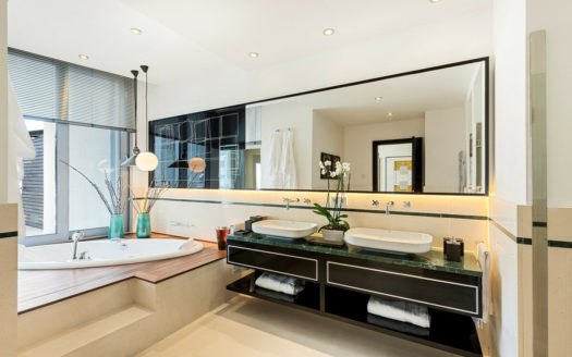 Villa de 3 dormitorios en Milla de Oro